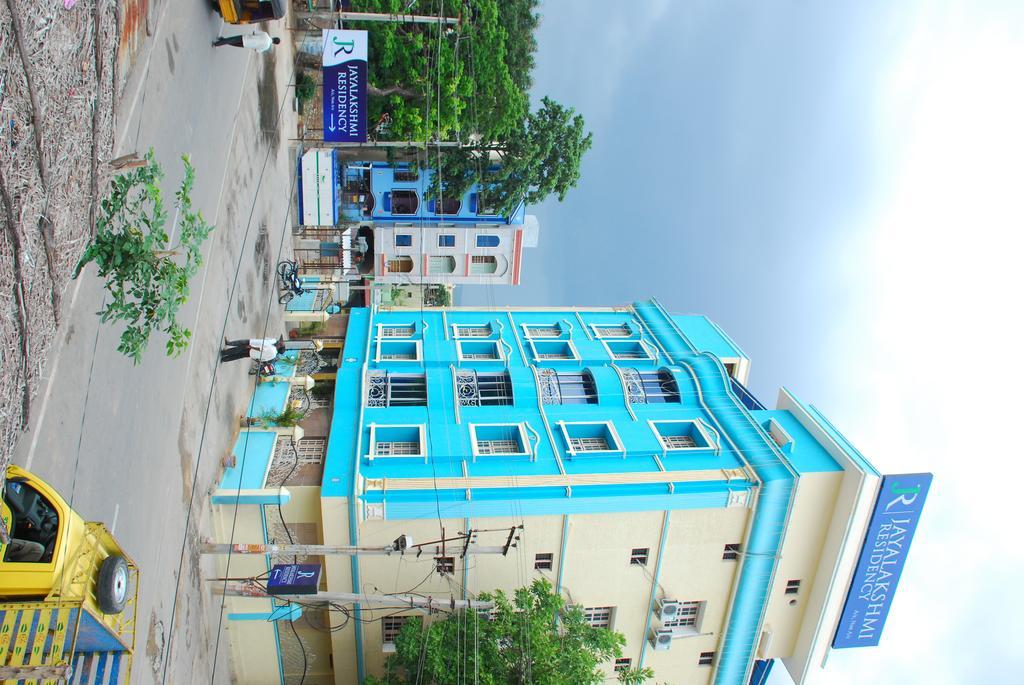 Jayalakshmi Residency Hotel Tirupati Exterior photo